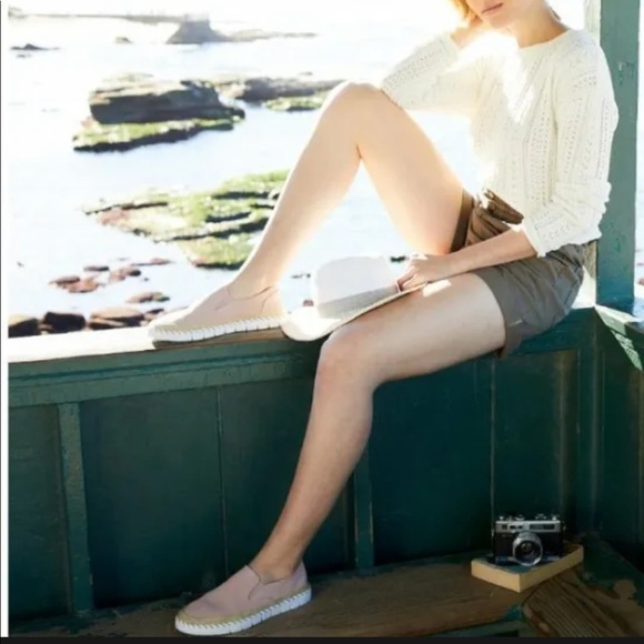 CREVO BLUSH PINK SKYLA SUEDE LEATHER SLIP ON SHOES SIZE 9 - Picture 4 of 7